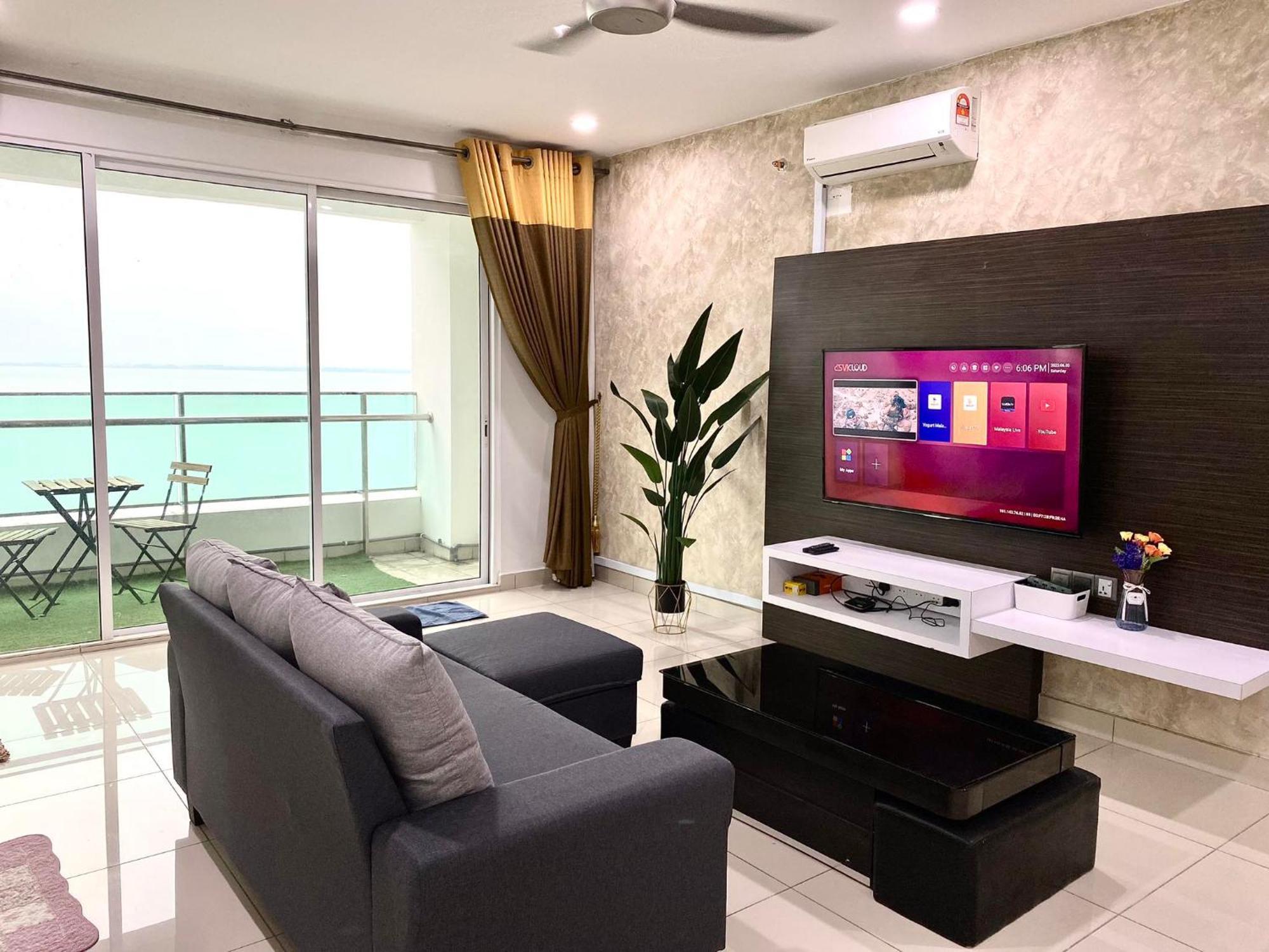 Mansion One Suite By Staycation Homestay Джорджтаун Экстерьер фото